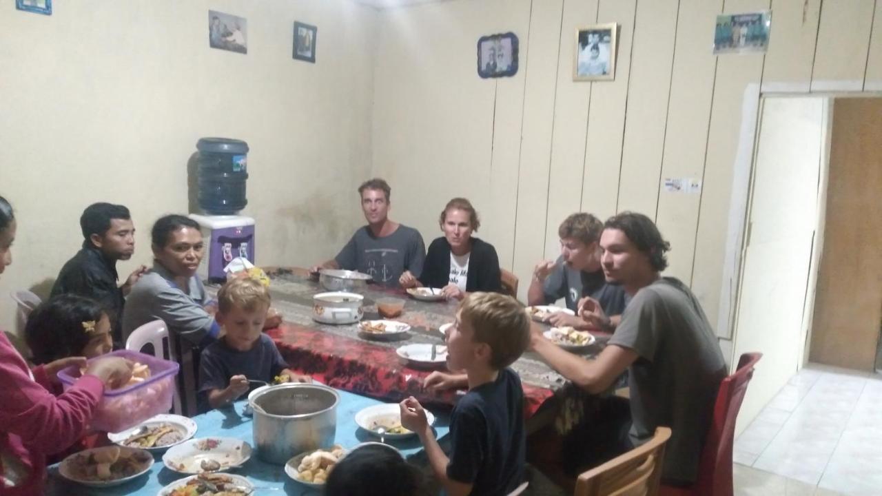 רוטנג Karleta Homestay מראה חיצוני תמונה
