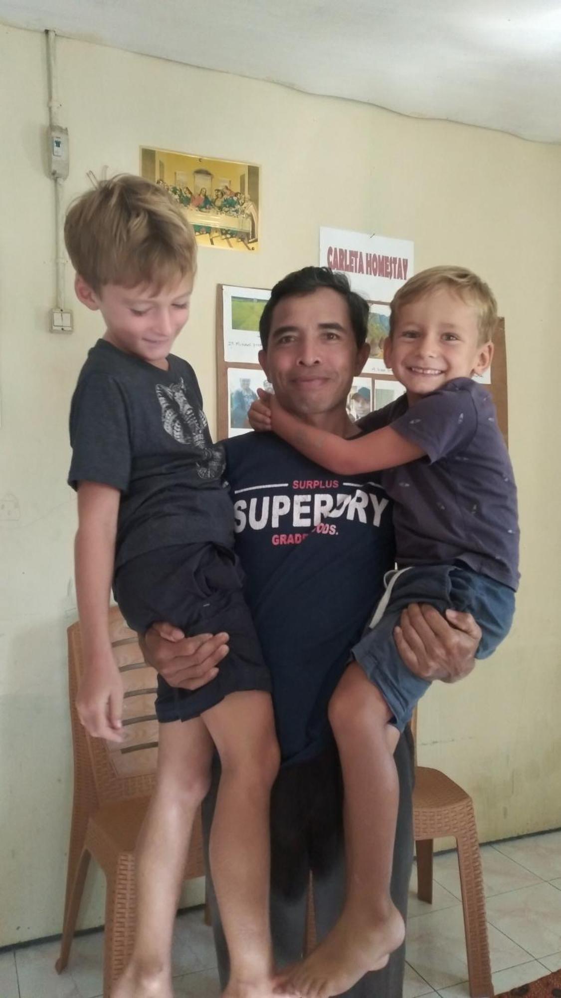 רוטנג Karleta Homestay מראה חיצוני תמונה