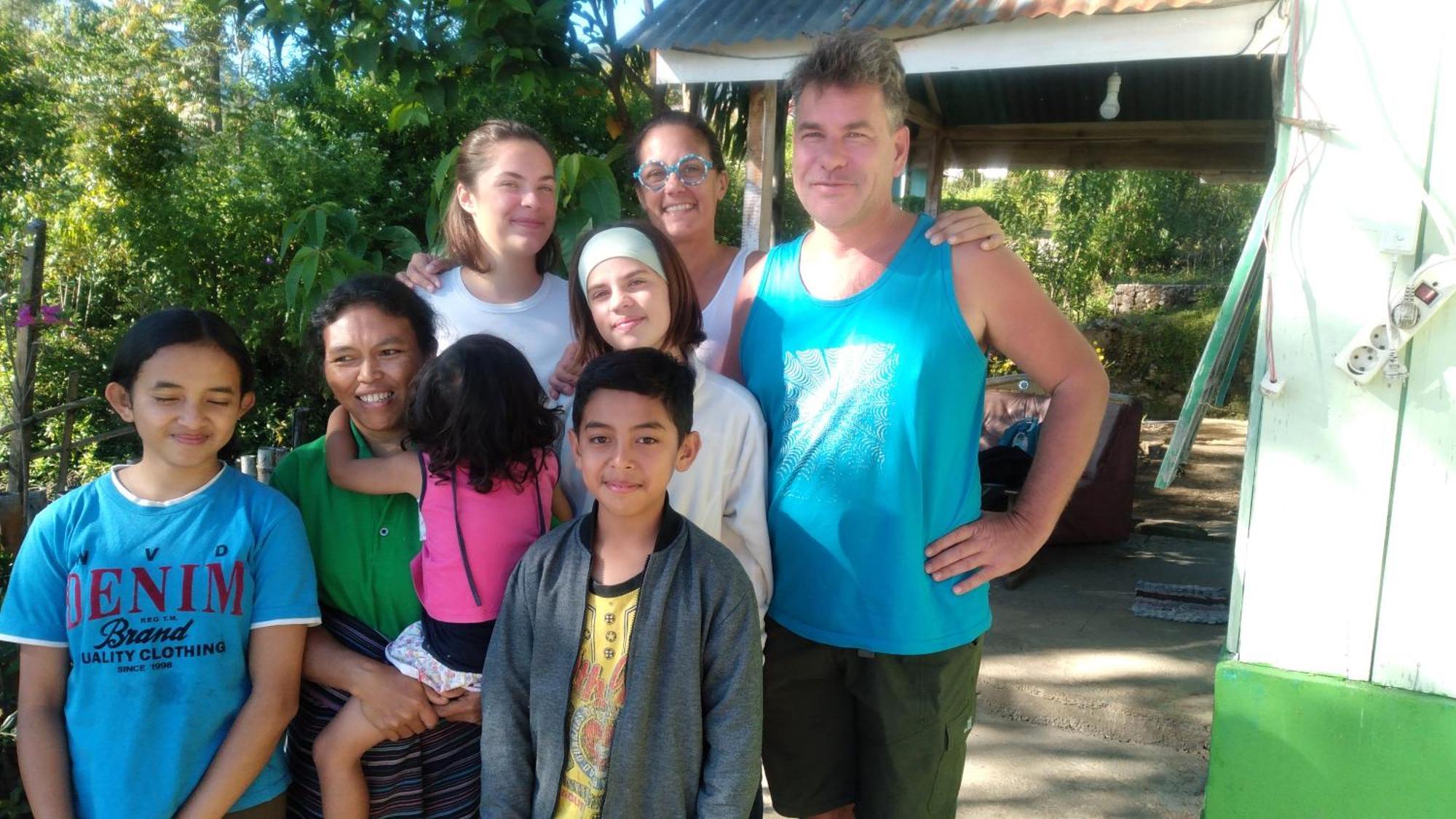 רוטנג Karleta Homestay מראה חיצוני תמונה